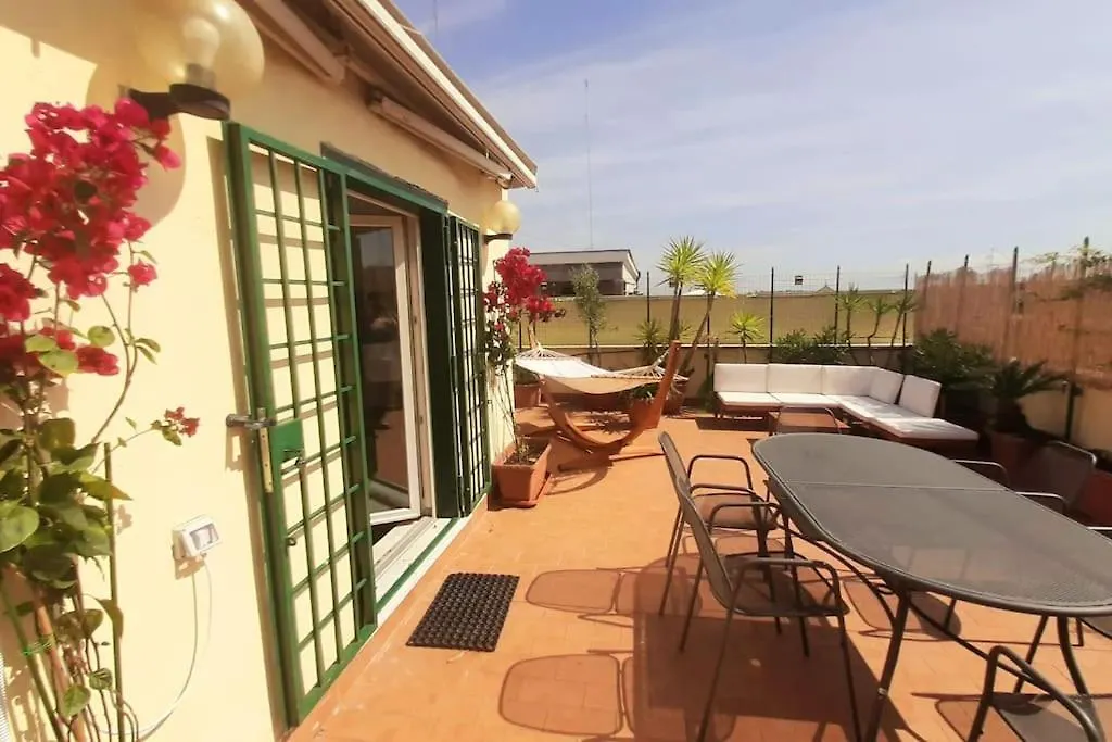 Daire Amazing Studio With Terrace Roma